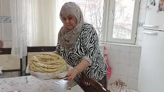 📢Gelin Kaynana Mayalı Hamurdan  Hem Bazlama Hem Gözleme Yaptık🤌☺️Fosur Fosur Yumusacık Bazlama✅