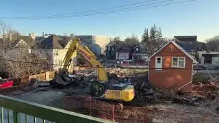 Goodbye Old Homes at Sherbrook St Winnipeg