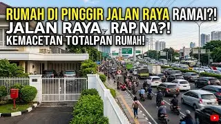 suasanaa siang hari di depan rumahku dengan view jalan raya