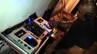 Dj Tadeu Jr mostrando seus conhecimentos