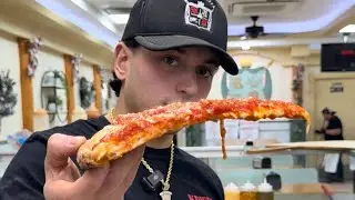 A taste you can’t find anywhere else! 🍕💯