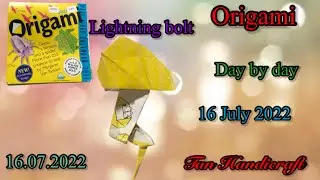 Tutorial ke 810 - Origami lightning bolt Origami day by day  16 July 2022