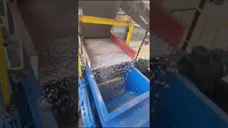 Double roll crusher  #constructionequipment #machine #manufacturing #stonecrushers  #crusher