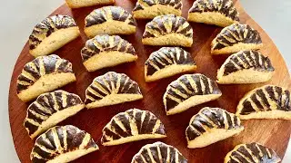 Incredibly Delicious Milk Cookies! Beautiful cookies for tea and party