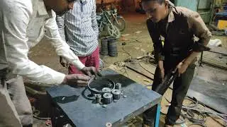 Rolling shutter ring making machine