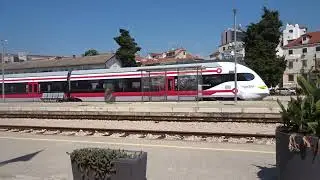 TRAINS IN CROATIA🇭🇷: The HŽ7023 Diesel Multiple Unit Bo'2'2'Bo' 3-Car No.004, was arrives at Split.