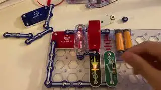 Snap Circuits Elements: Machine Gun Buzz with Double Flash