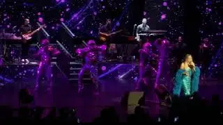 GLITTER, Mariah Carey, Palais des Congres, Paris, CAUTION tour 2019 4K MV88 Wide Stereo