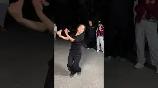 White Fox Finger Dance & Singing Cover by Fengbao  Live Third Person Performance