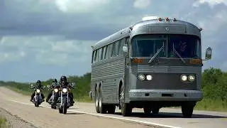Crazy bikers hijacked a bus full of passengers! | Action, Thriller Movie