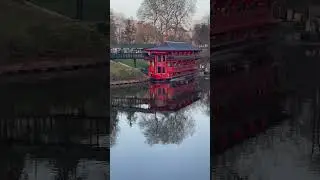 Floating house #explore #london #matildachallenge  #entertainment