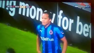Cheik Tiote Nutsack Tackle