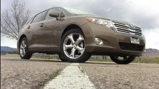 2011 Toyota Venza one minute Review and Drive