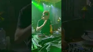 DJ IZZY live