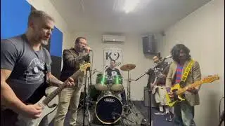 Vazio - Ensaio K9 Studio