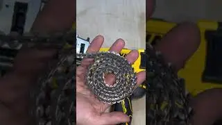 Аккумуляторный барабанный нейлер Dewalt DCN 45 RNN в действии! 😎👍 #shorts #tools #construction