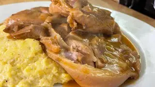 A VERY DELICIOUS PORK RECIPE/OLD SCHOOL SLOW BRAISED PORK LEG/OLD SCHOOL CREAMY YELLOW CORN GRITS