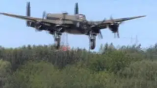 Avro Lancaster Flying at Hamilton International