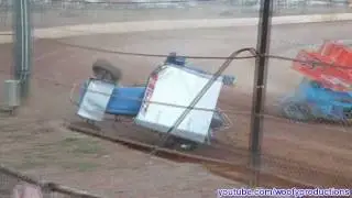 360 Limited Sprintcar HARD CRASH - Justin Bell #29