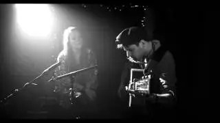 Taylor & Marie - Bad Moon Rising