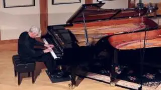 Kent Lyman playing Tres Piezas by Alberto Ginastera