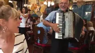 Sightseeing & Lunch: Ciao Amore Dance-O-Rama Prague 2019