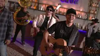 Polvo, Pisto y Cheve - Los Negrete, R Quinto (Video Oficial)
