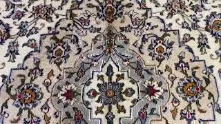 Pre loved handmade Kashan carpet, Size 338x247 cm #southafricarugs #premiumpersian #antiquerug #