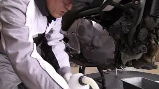 NC700Xのオイル交換（普通）ww