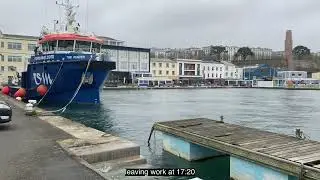 A day in my life as a freight forwarding intern | Office, Brest, Sea