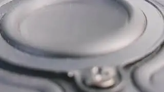 JBL clip 2 bass test 100% volum
