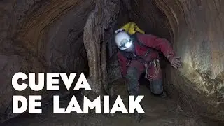 CUEVA DE LAMIAK EN EL PAÍS VASCO