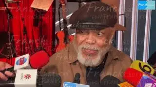 ESCANDALO JULIO IGLESIAS lo D3FIENDE 
