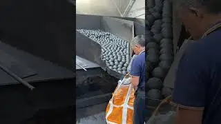 High chromium steel balls for ball mill grinding