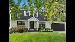 17 Entrance Road, East Hills, NY