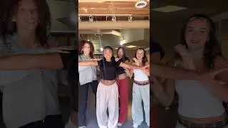 Front back right left 🤏🏾 @THEROCKSQUAD  #fbrl #dance #dancechallenge #rocksquad #trending
