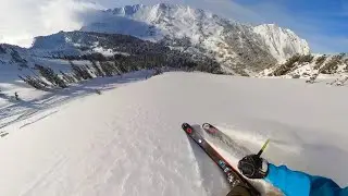 Skiing 