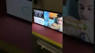 Ultra Wide Stretched Display in Action