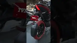 Электрический скутер TVS X (Индия)