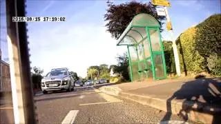 Polite Driver Helps Cyclist