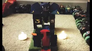 Halloween at the Hot Wheels Ghost Garage & Bat Manor Attack | Monster Adventures