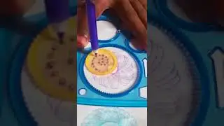 A Beautiful Spirograph Design #art #spirograph #drawing #shorts #short