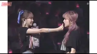 IZ*ONE Yena and Chaewon Cute Moments Part 16