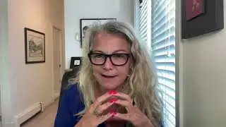 &ldquo;How Help Texts Works&rdquo; - Emma Payne on Buried In Work Podcast with Adam Zuckerman