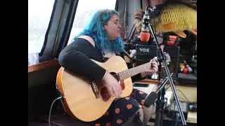 2025 Narrowboat Sessions. Tilly Fae Vickers, 'Long Day'.