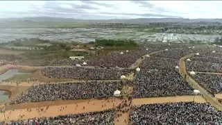 Madagascar: Pope arrives to deliver mass to vast crowd | AFP