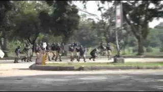 Pakistan Police Open Fire on Protesters