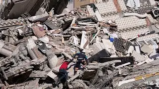 Turkey-Syria earthquake: Death toll exceeds 19,000 as 