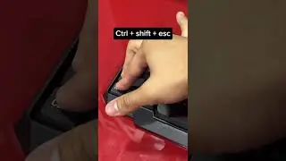 Windows 11 search bar not working? Try this simple fix! 🔧🔍