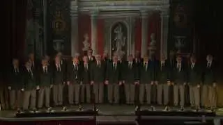 C&ocirc;r Meibion sing in Aberystwyth